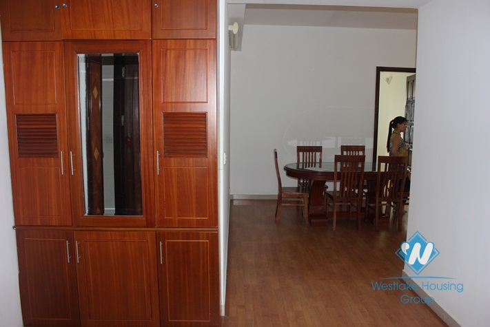 NIce apartment with 3 bedrooms for rent in Ciputra, Ha Noi
